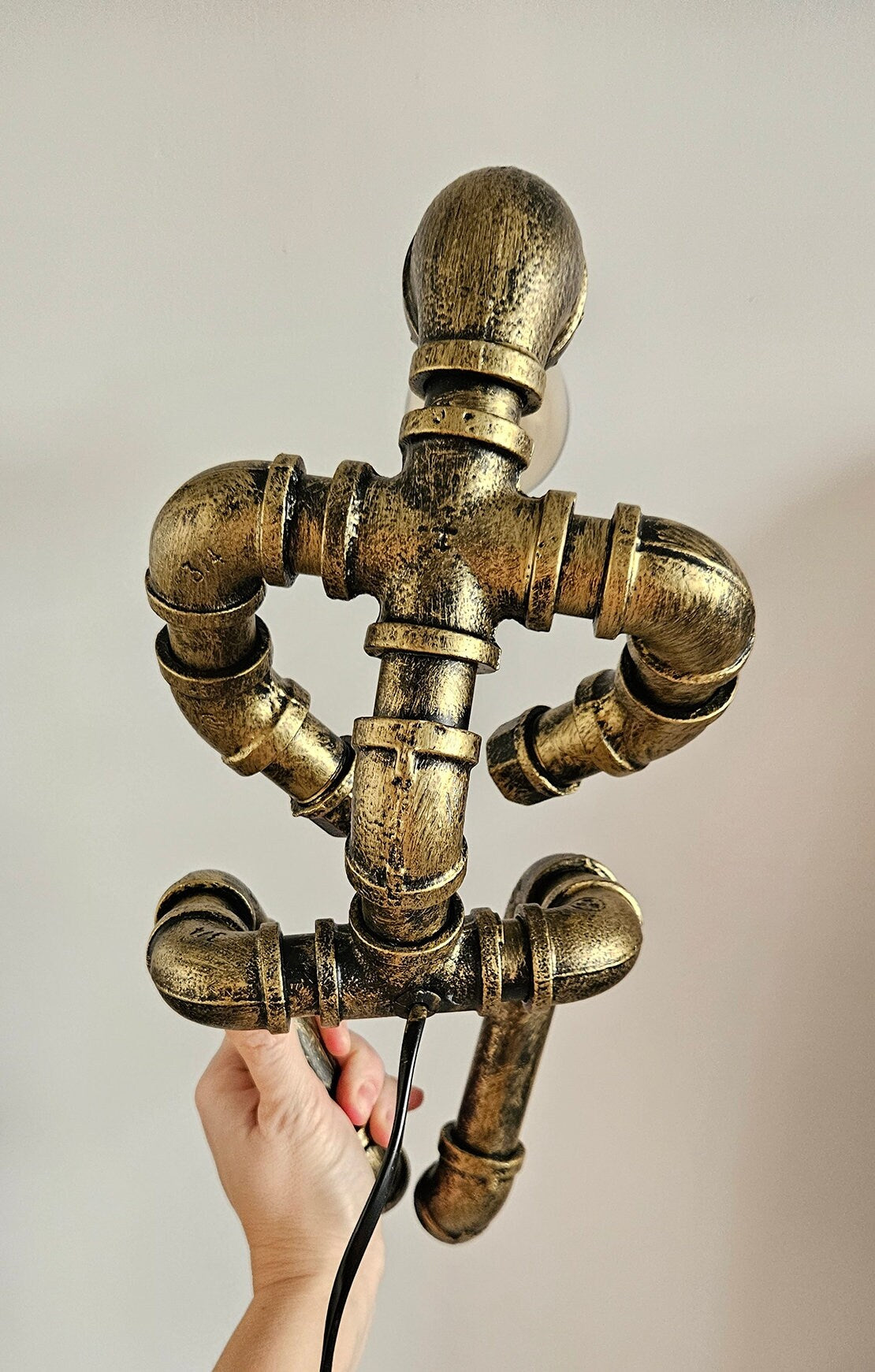 Industrial Style Metal Pipe Man Table Lamp
