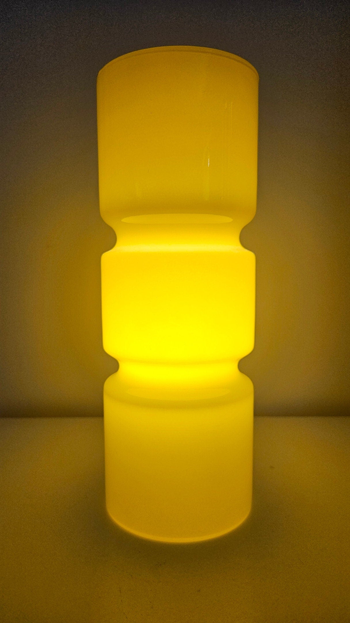 Retro Funky Habitat Fitz Yellow Glass Table Lamp