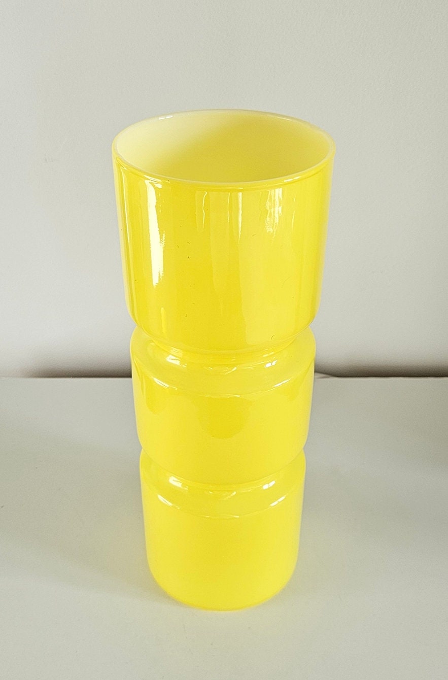 Retro Funky Habitat Fitz Yellow Glass Table Lamp