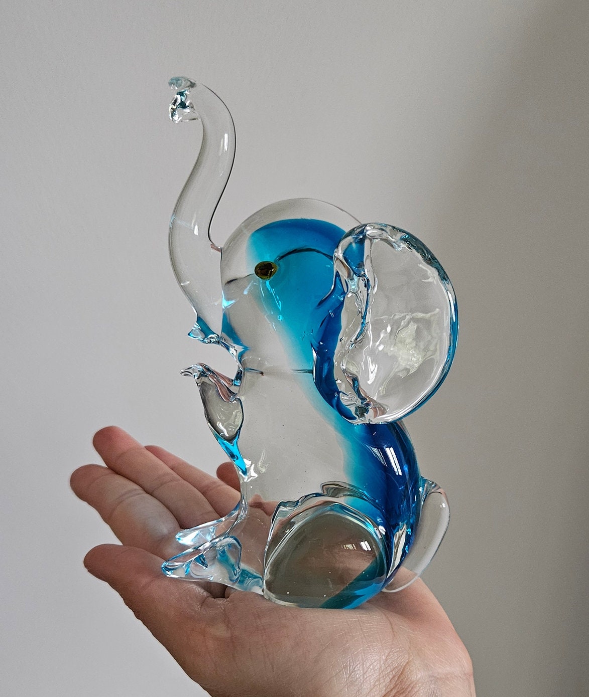 Vintage Art Glass Elephant Figurine
