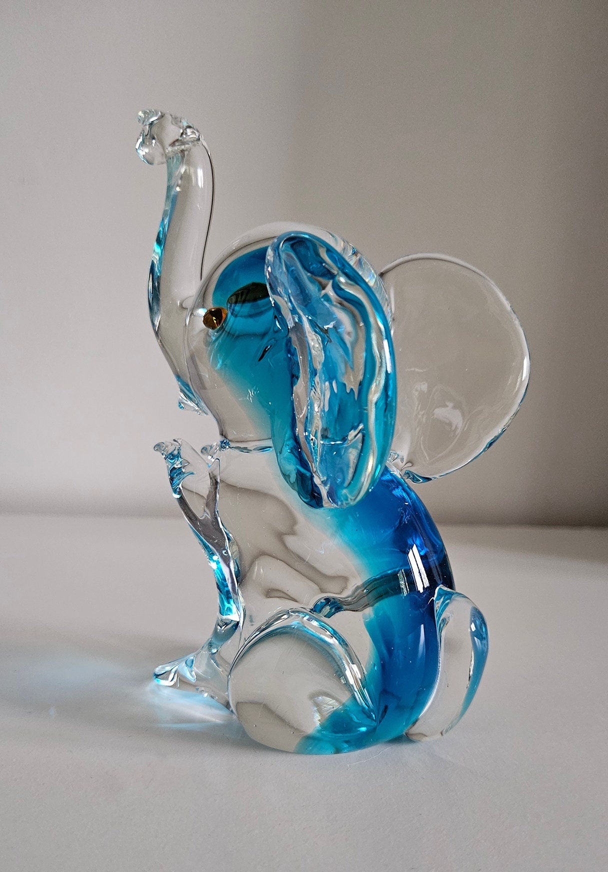 Vintage Art Glass Elephant Figurine