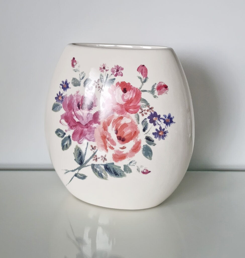 Lovely Retro Cream & Pink Floral Crackle Glaze Ceramic Vase