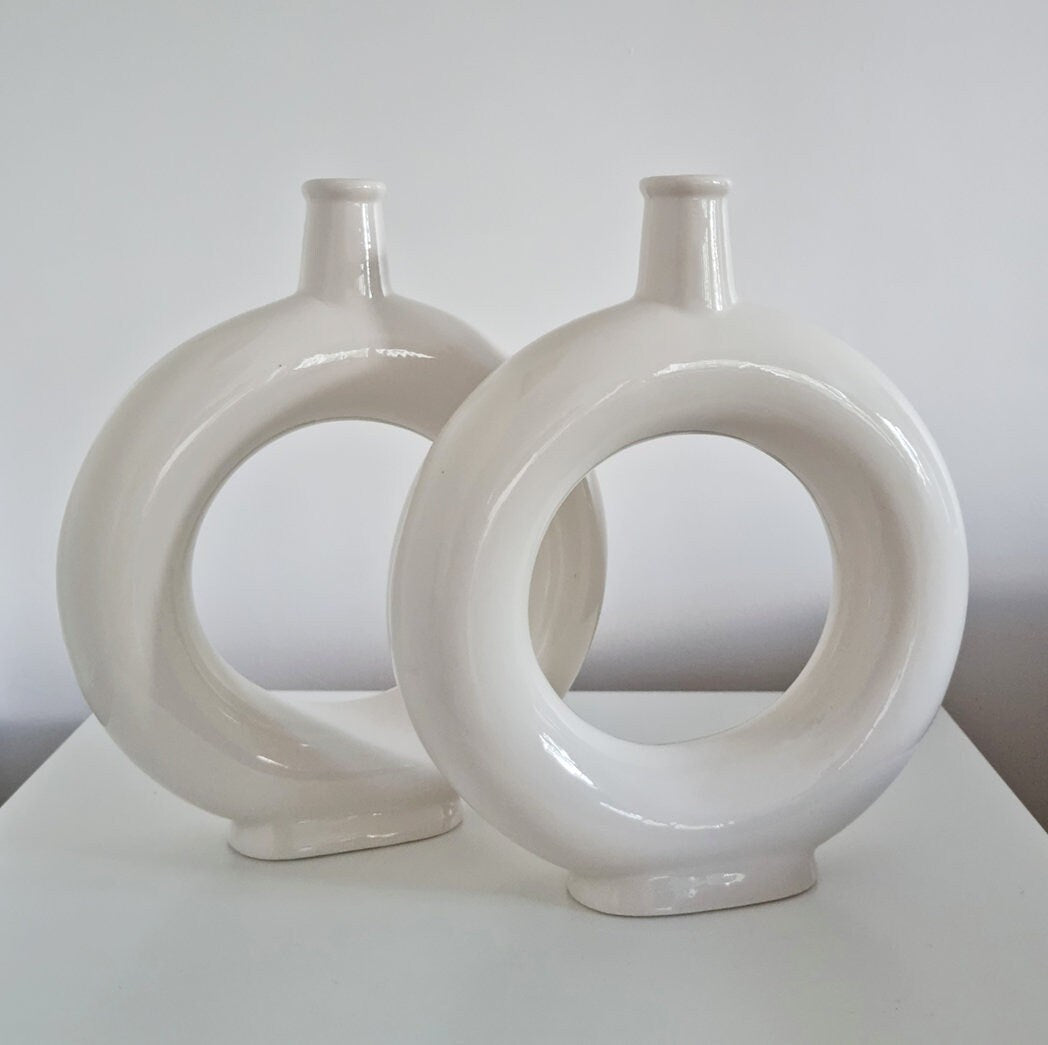 Minimalist Donut/Hole Ceramic Vase