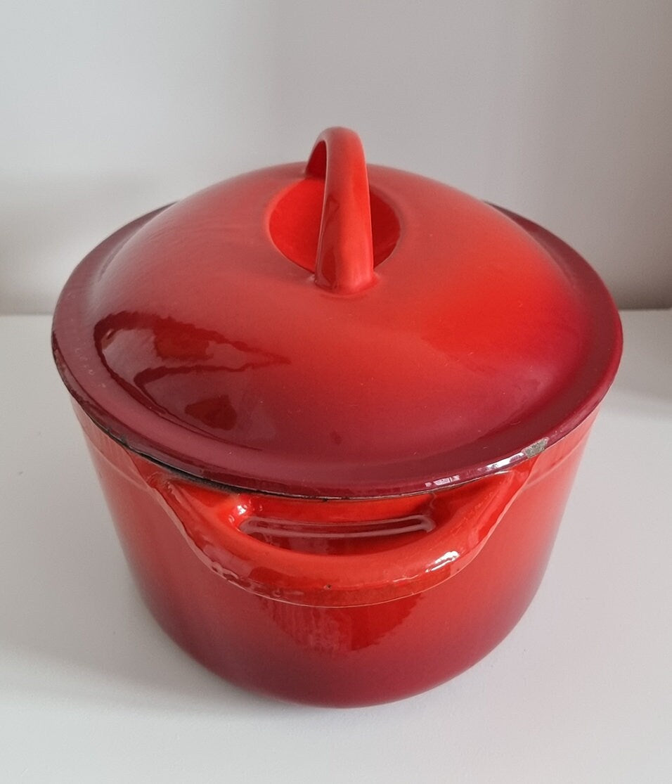 Large & Heavy Vintage Ernesto Cast Iron Enamelled Casserole Lidded Oven Dish In Red
