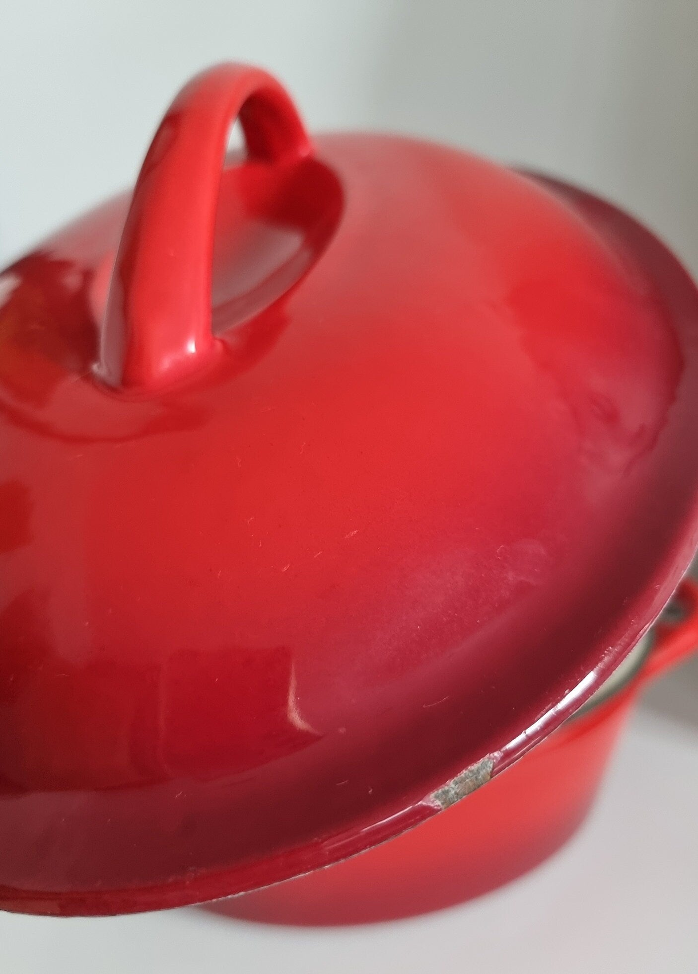 Large & Heavy Vintage Ernesto Cast Iron Enamelled Casserole Lidded Oven Dish In Red