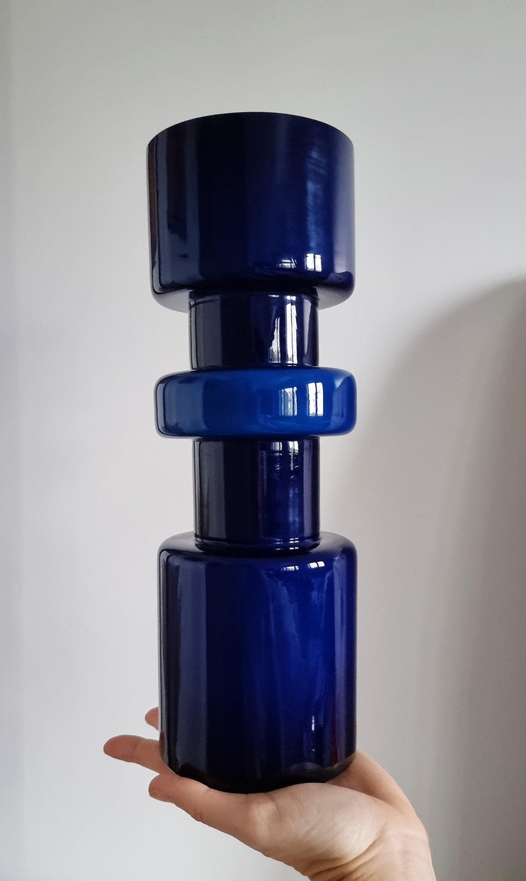 Retro Design Navy Hooped Cased Glass Vase