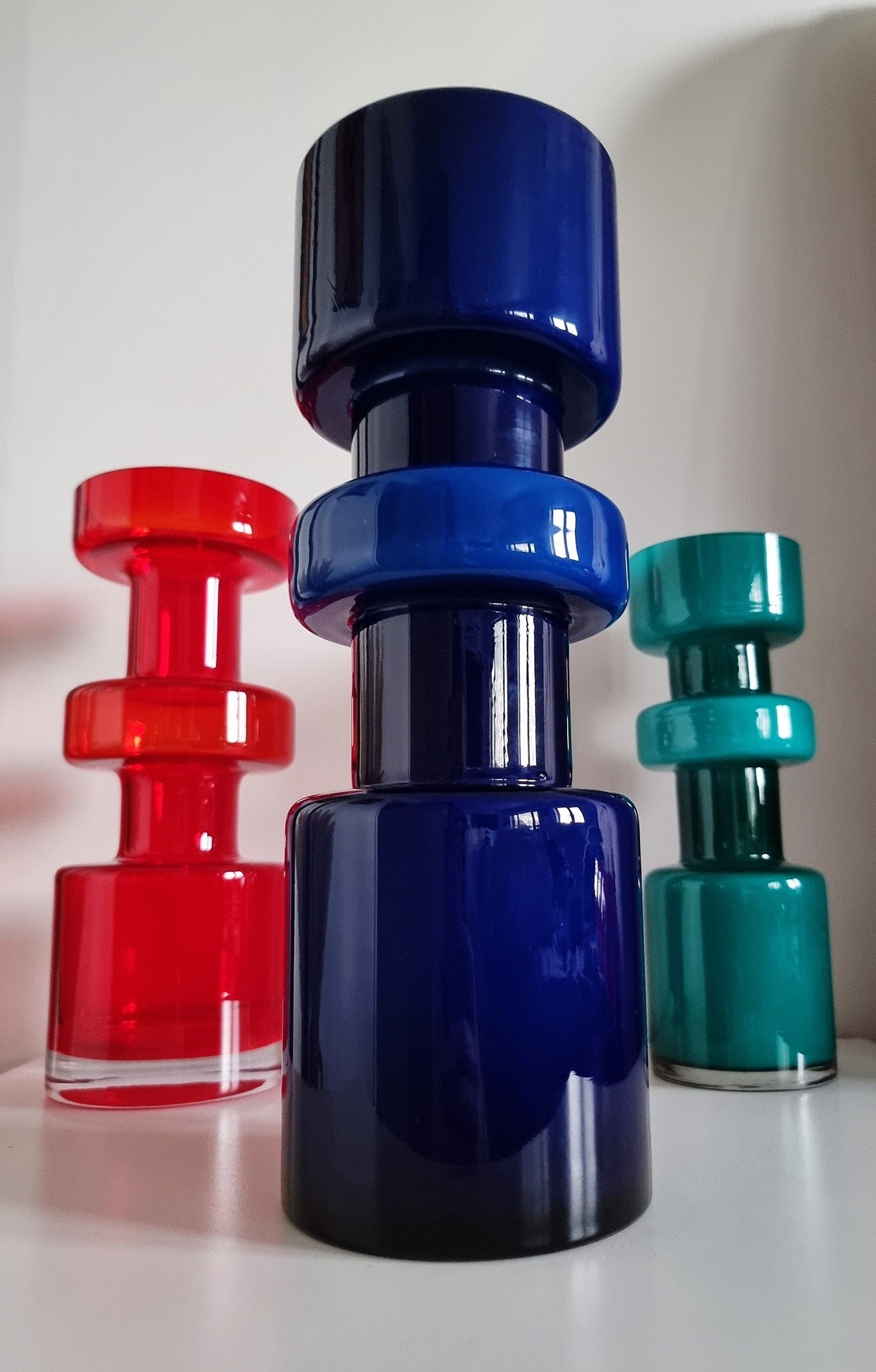Retro Design Navy Hooped Cased Glass Vase