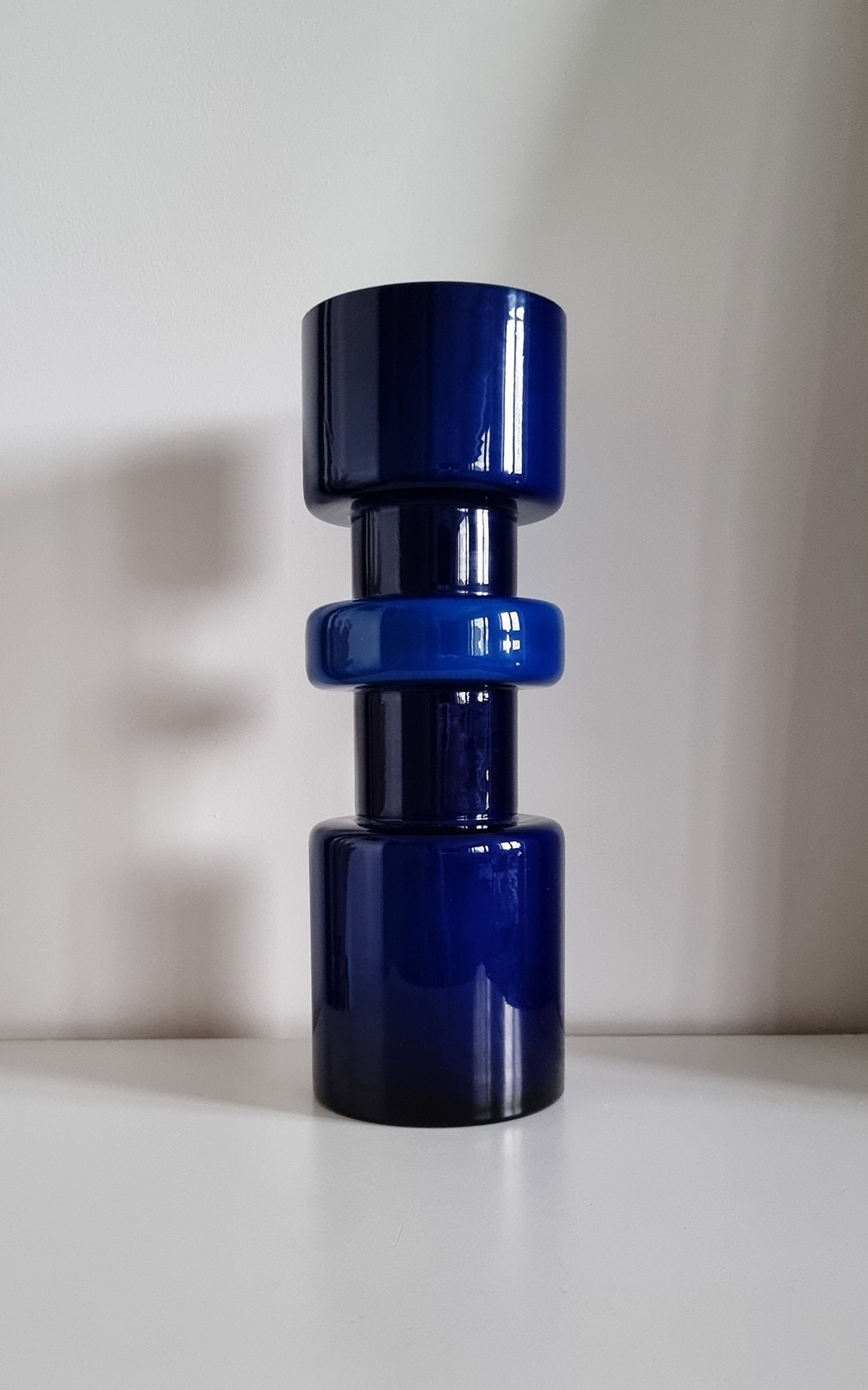 Retro Design Navy Hooped Cased Glass Vase