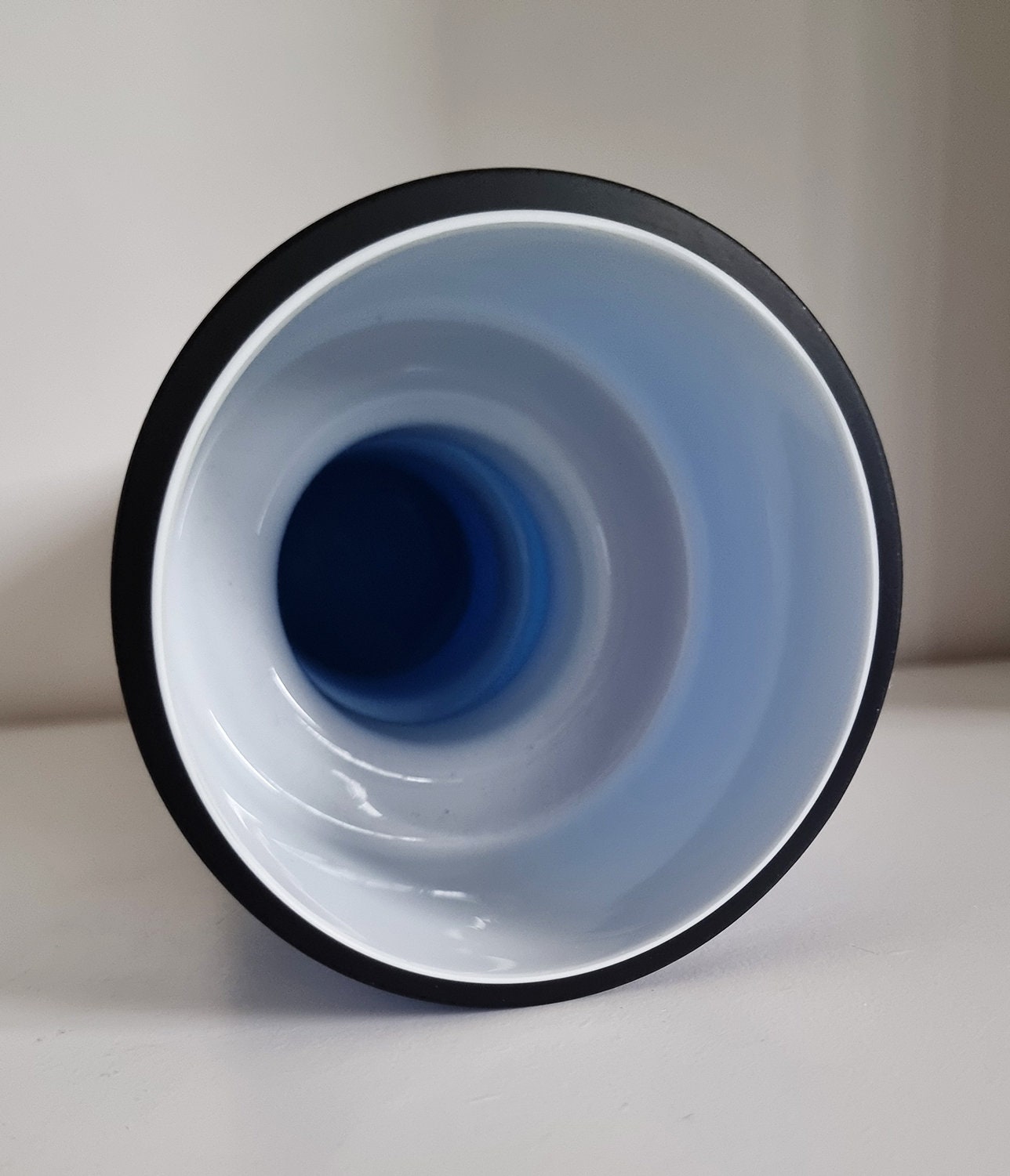 Retro Design Navy Hooped Cased Glass Vase
