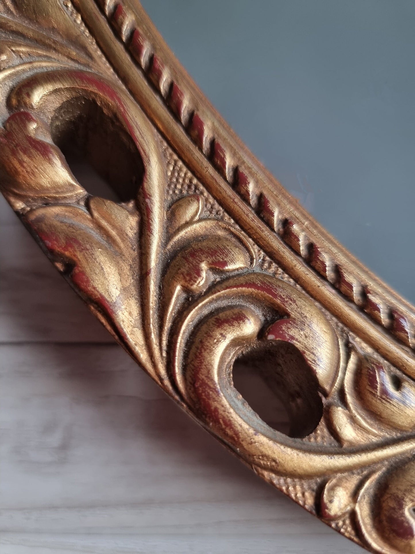Vintage Ornate Gilt Framed Wall Hanging Mirror