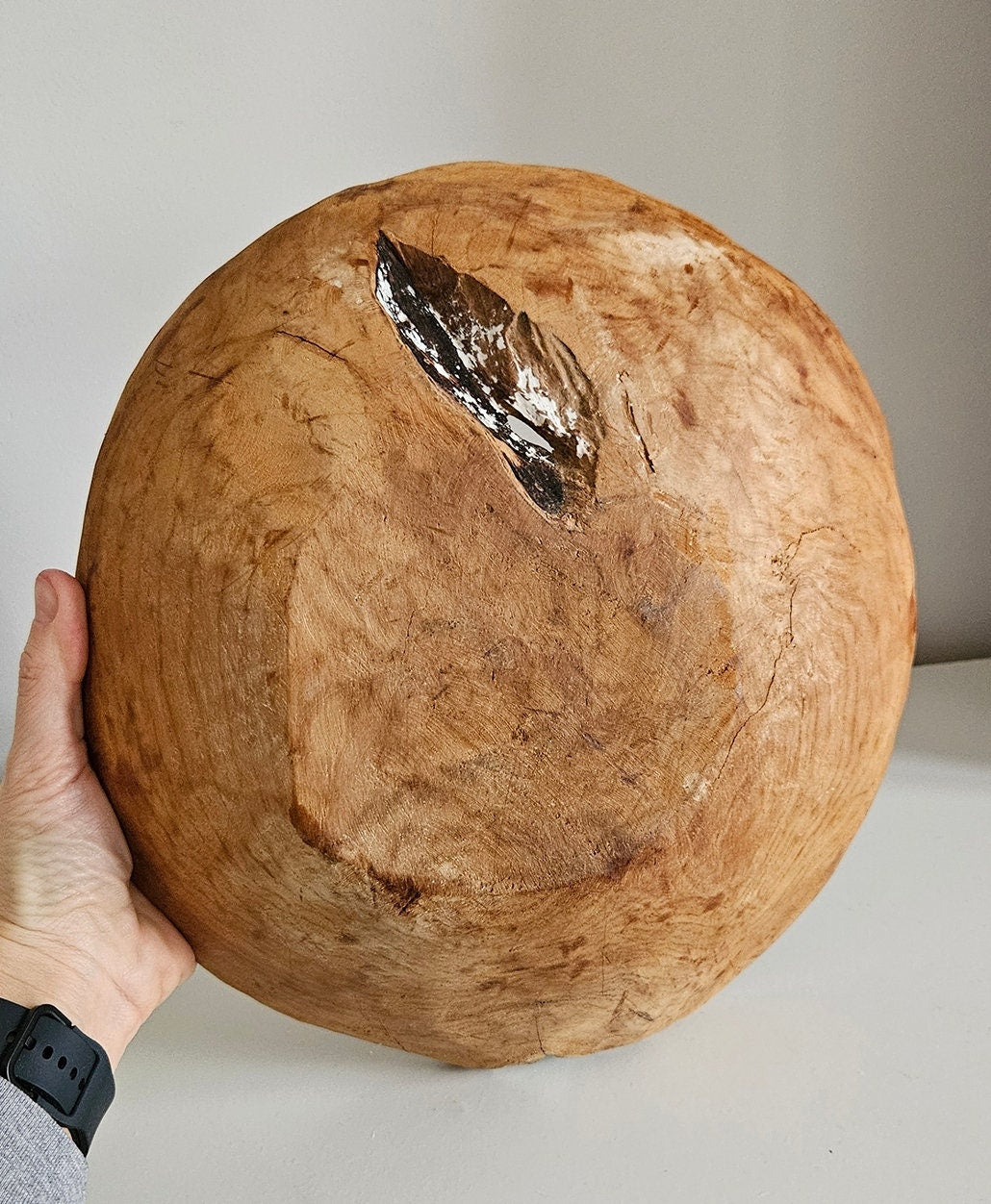 Vintage Rustic Wooden Bowl/Centrepiece