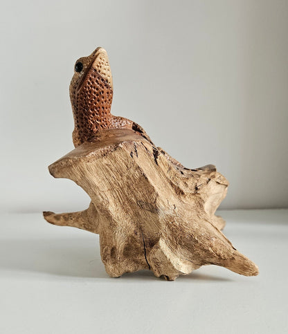 Hand Carved Wooden Gecko Ornament/Sculpture