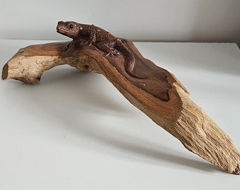 Hand Carved Wooden Gecko Ornament/Sculpture