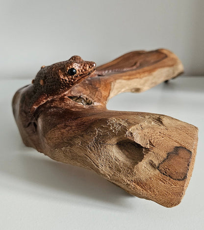 Hand Carved Wooden Gecko Ornament/Sculpture