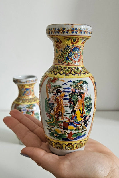 Pair Of Vintage Chinese Porcelain Vases