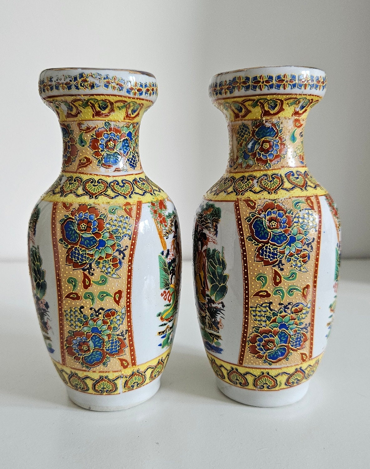 Pair Of Vintage Chinese Porcelain Vases