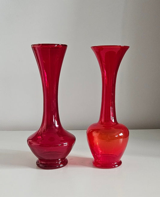 Vintage Pair Of Small Red Bud Vases