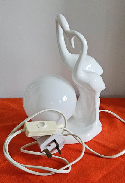 Vintage White Swan Ceramic Table Lamp