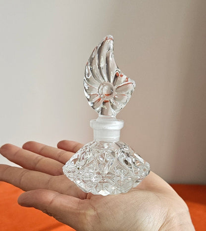 Vintage 24% Lead Crystal Art Glass Perfume Bottle With Stopper