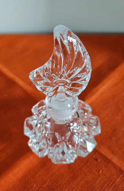Vintage 24% Lead Crystal Art Glass Perfume Bottle With Stopper