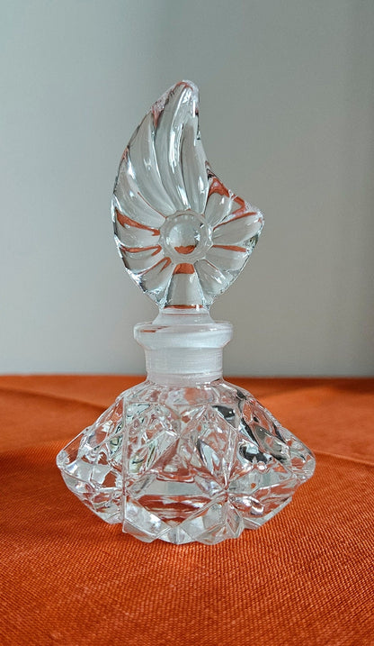 Vintage 24% Lead Crystal Art Glass Perfume Bottle With Stopper