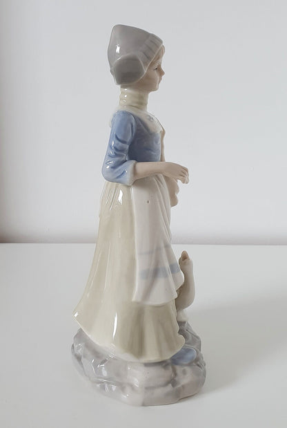 Vintage Woolbro Porcelain Girl Feeding Goose/Duck Figurine