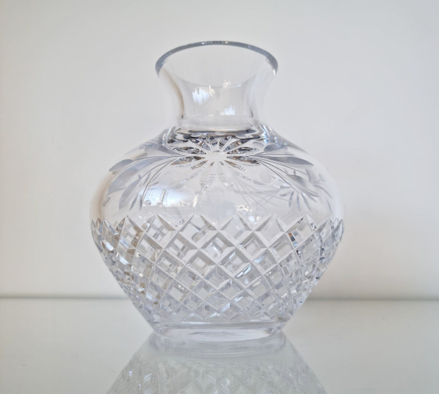 Stunning Thomas Webb Crystal Cut Glass Vase