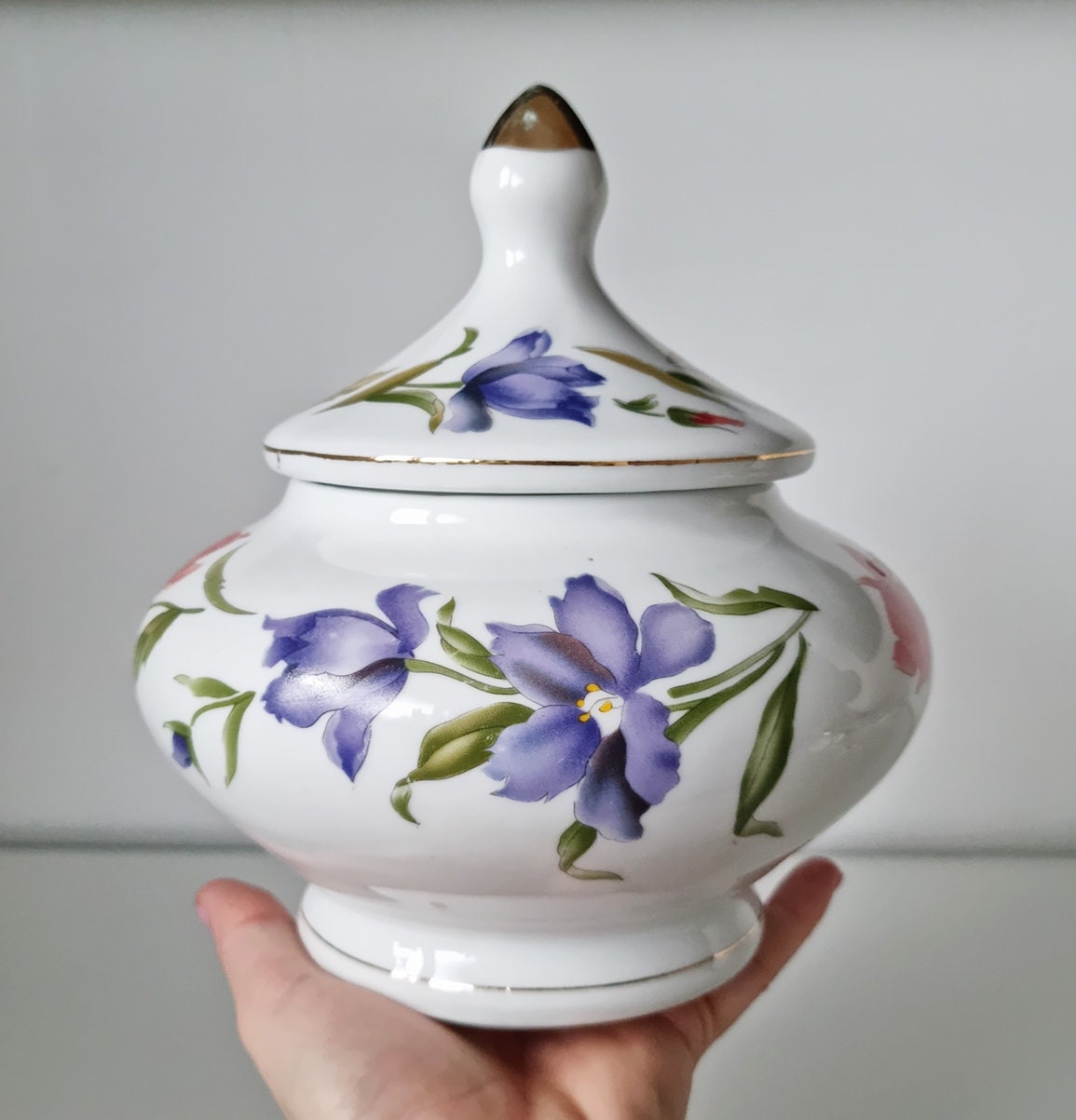 Royal Crest Porcelain Lidded Storage Jar/Trinket Pot