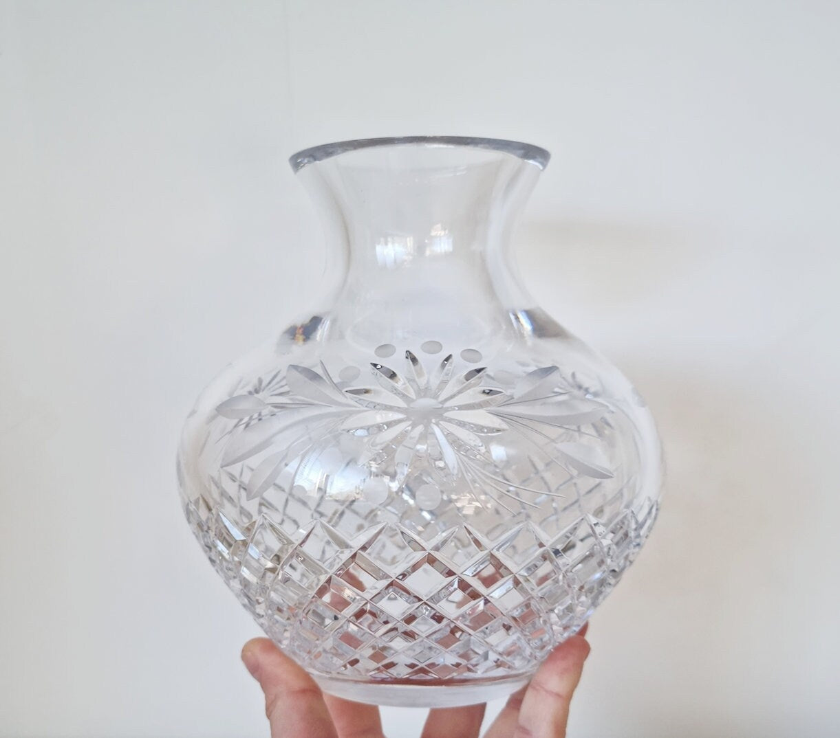 Stunning Thomas Webb Crystal Cut Glass Vase