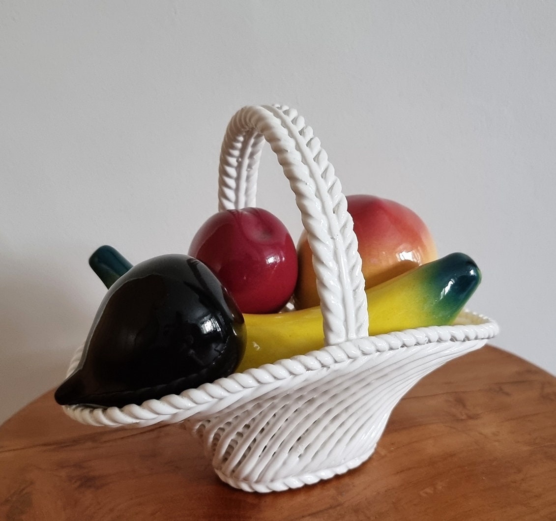 Vintage Hecho A Mano Woven Lattice Ceramic Fruit Basket