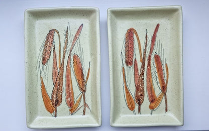 Retro Vintage Hand Painted Wheat Design Trinket Dishes, Small Snack Trays