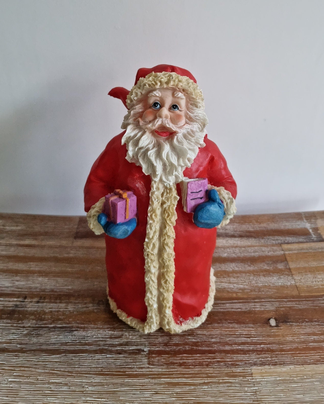 Retro Kitsch Santa Claus Ornament