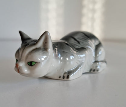 Vintage Small Cat Porcelain Figurine Ornament