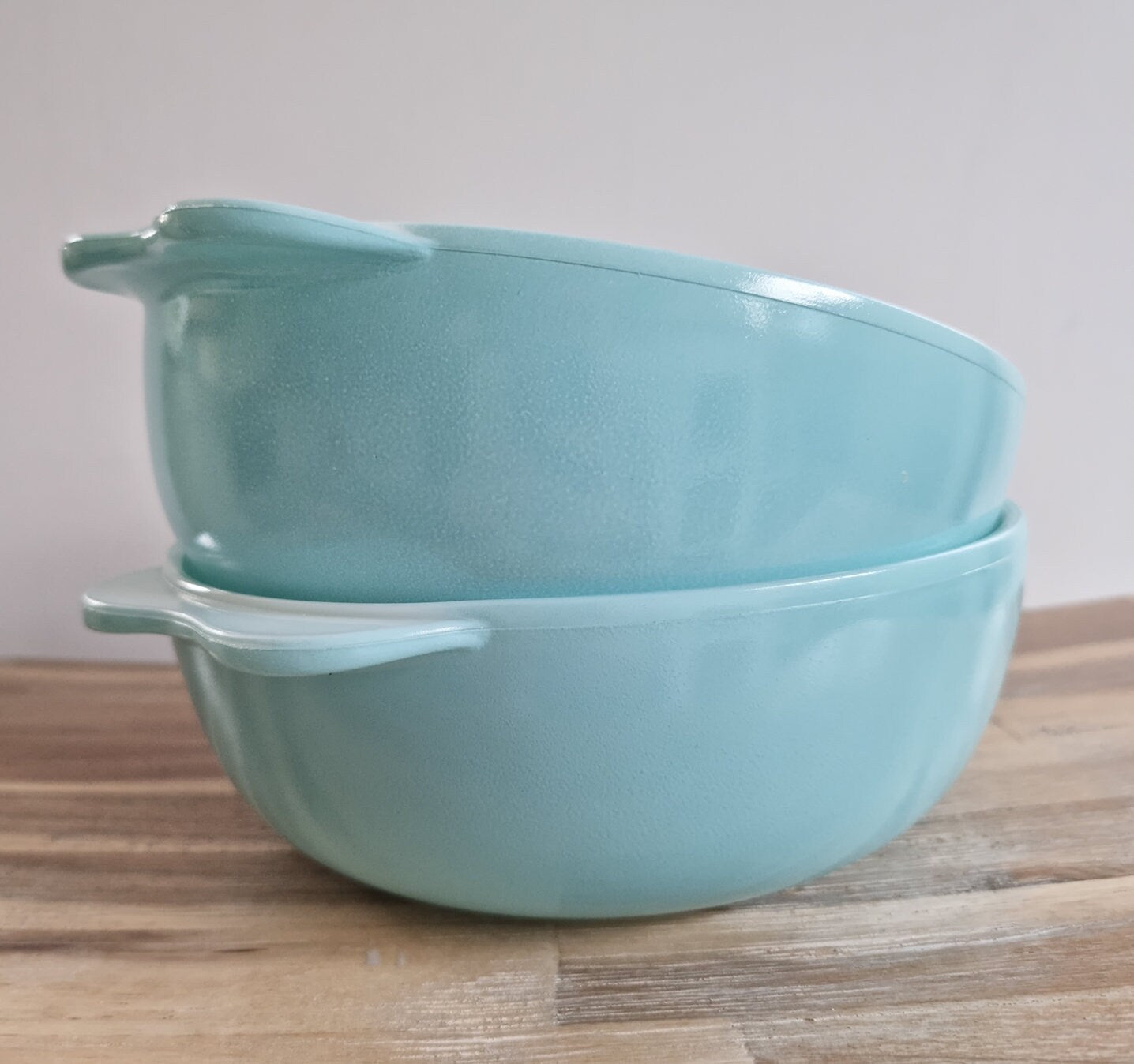 Set Of 2 Vintage JAJ Pyrex Easy Grip Round Casserole Dishes In Duck Egg Blue