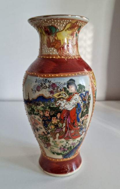 Vintage Satsuma Style Japanese Porcelain Vase