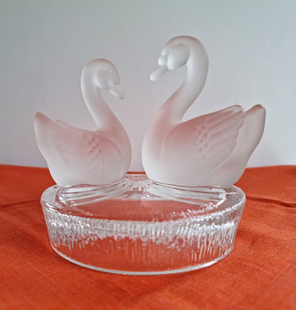 Vintage RCR Royal Crystal Rock Lead Crystal Glass Swans