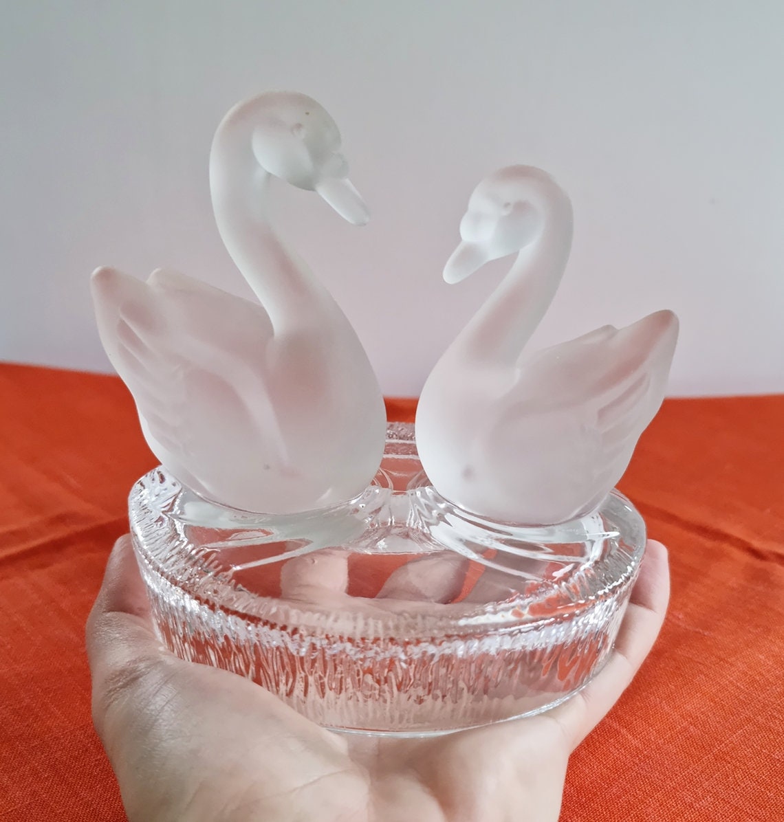 Vintage RCR Royal Crystal Rock Lead Crystal Glass Swans