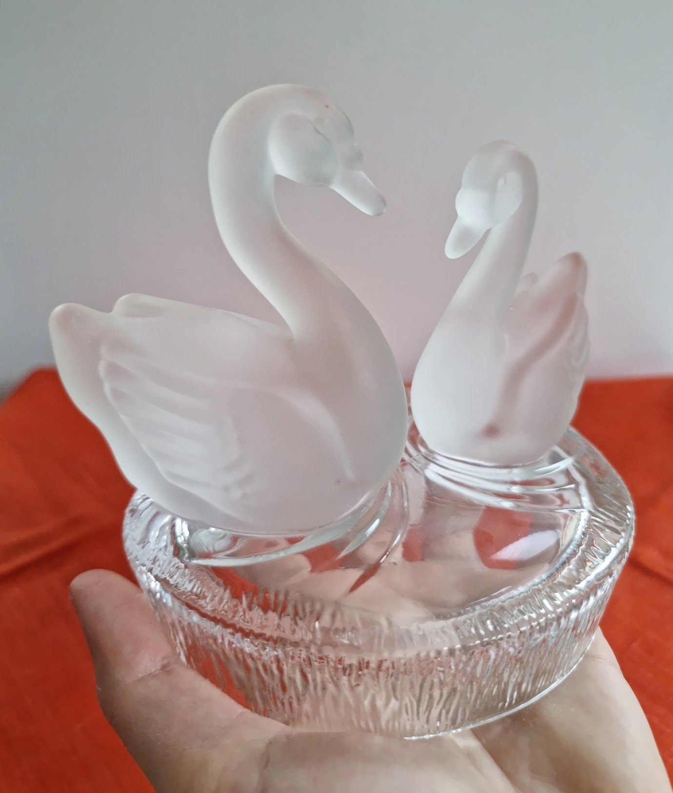 Vintage RCR Royal Crystal Rock Lead Crystal Glass Swans