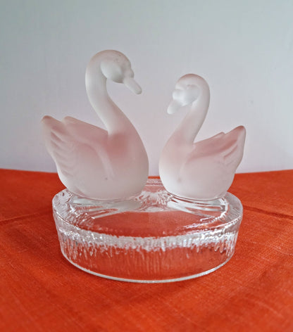 Vintage RCR Royal Crystal Rock Lead Crystal Glass Swans