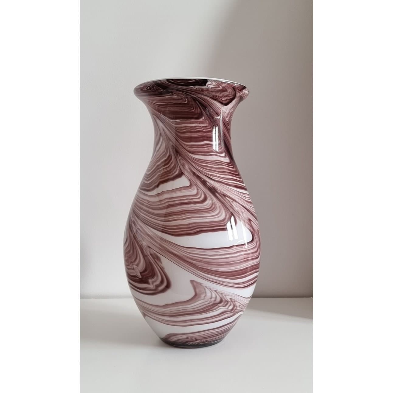 Vintage Maroon & White Wave/Marble Effect Glass Art Vase