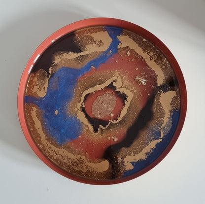Retro Round Metal Serving Tray Decorated With Resin