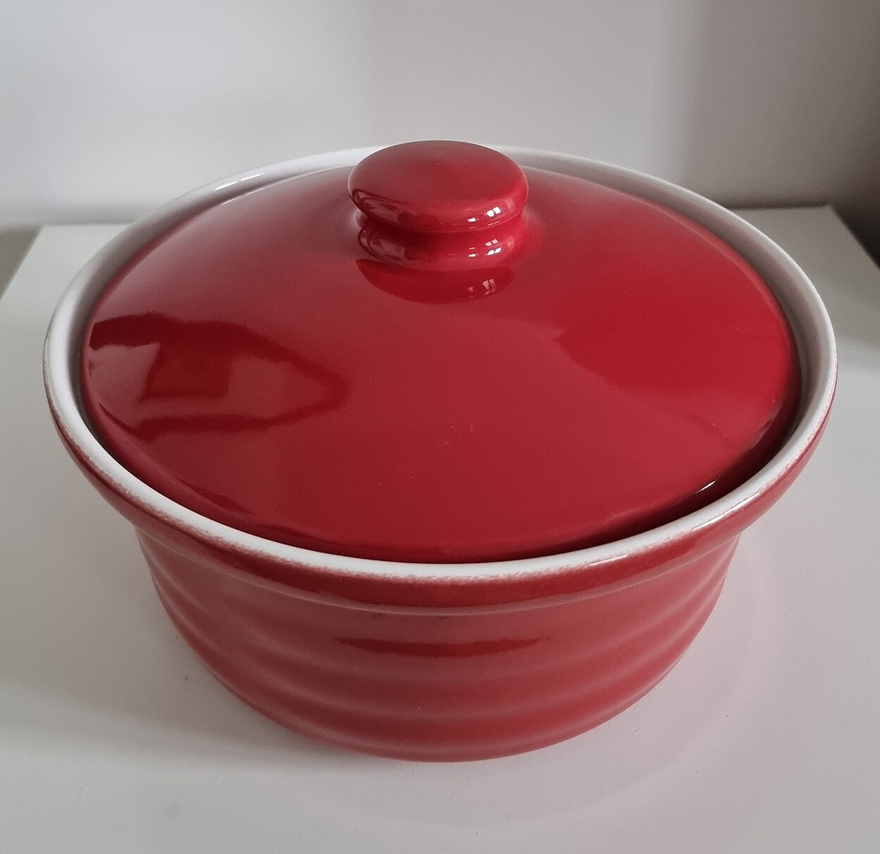 Retro Red & White Ceramic Lidded Casserole Dish