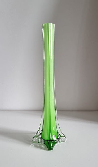 Retro Vintage Green Glass Bud Vase