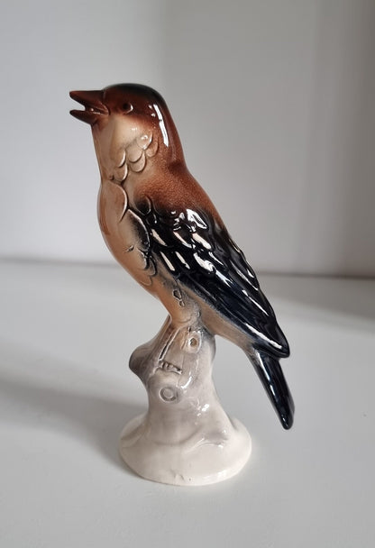 Lovely Vintage Ceramic Bird Figurine