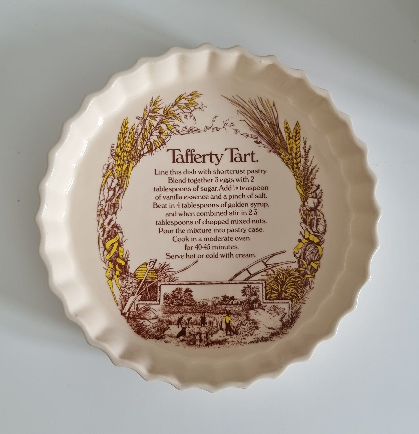 Vintage TG Green 'Epicure' Pie Flan Dish With Tafferty Tart Recipe