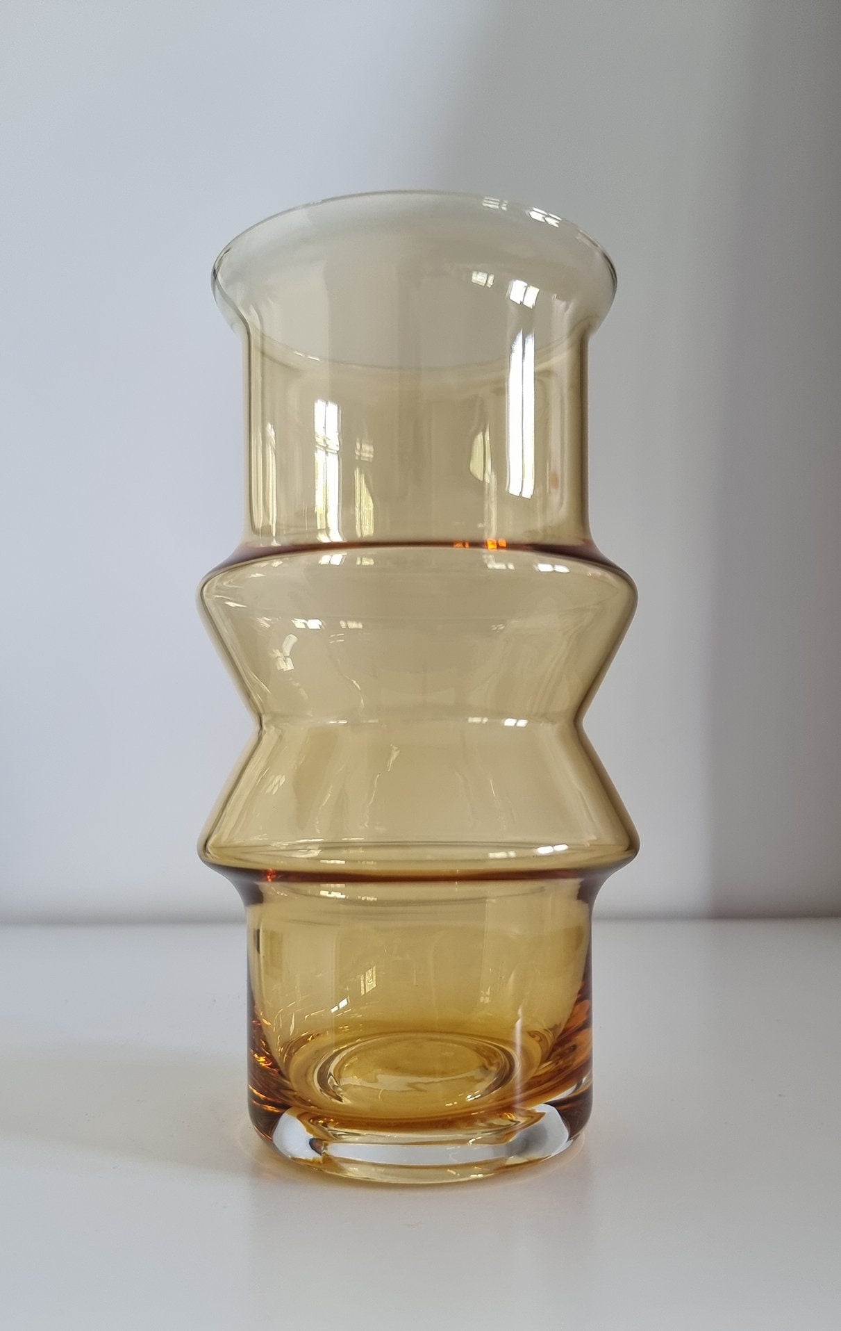 Riihimäen Lasy Oy/Riihimaki 'Tuulikki' Amber Glass Vase Designed By Tamara Aladin/1519