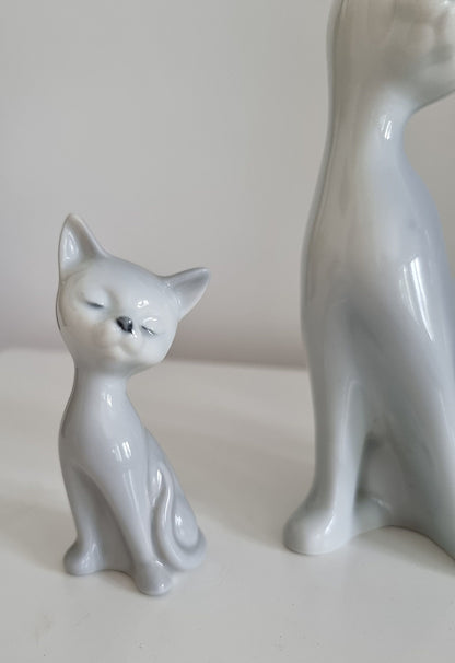 Vintage Set Of Three Mid Century Siamese Cat Figurines