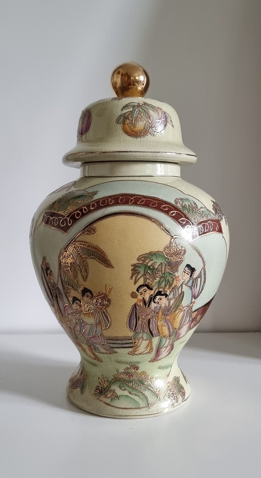 Large Vintage Oriental Hand Painted Lidded Jar Vase