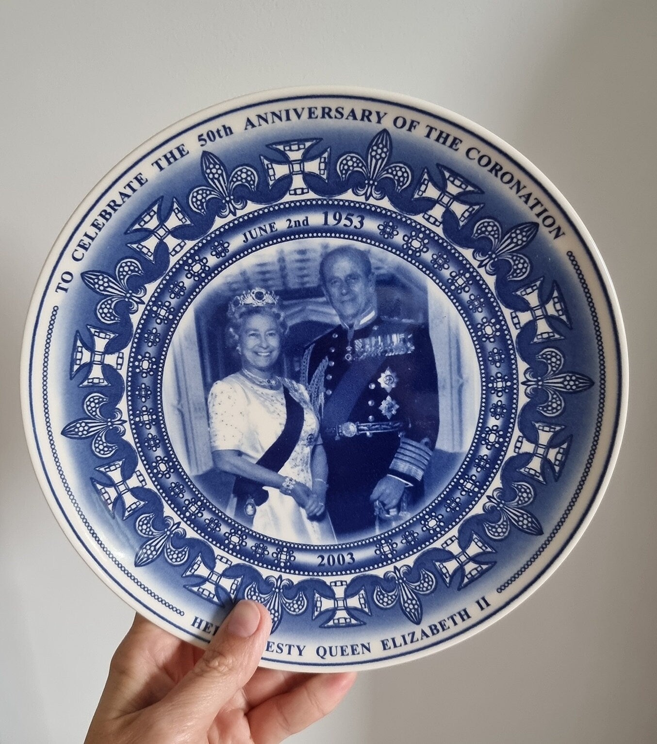 Wedgwood Queen's Ware Collectors Plate - 50th Anniversary Of The Coronation