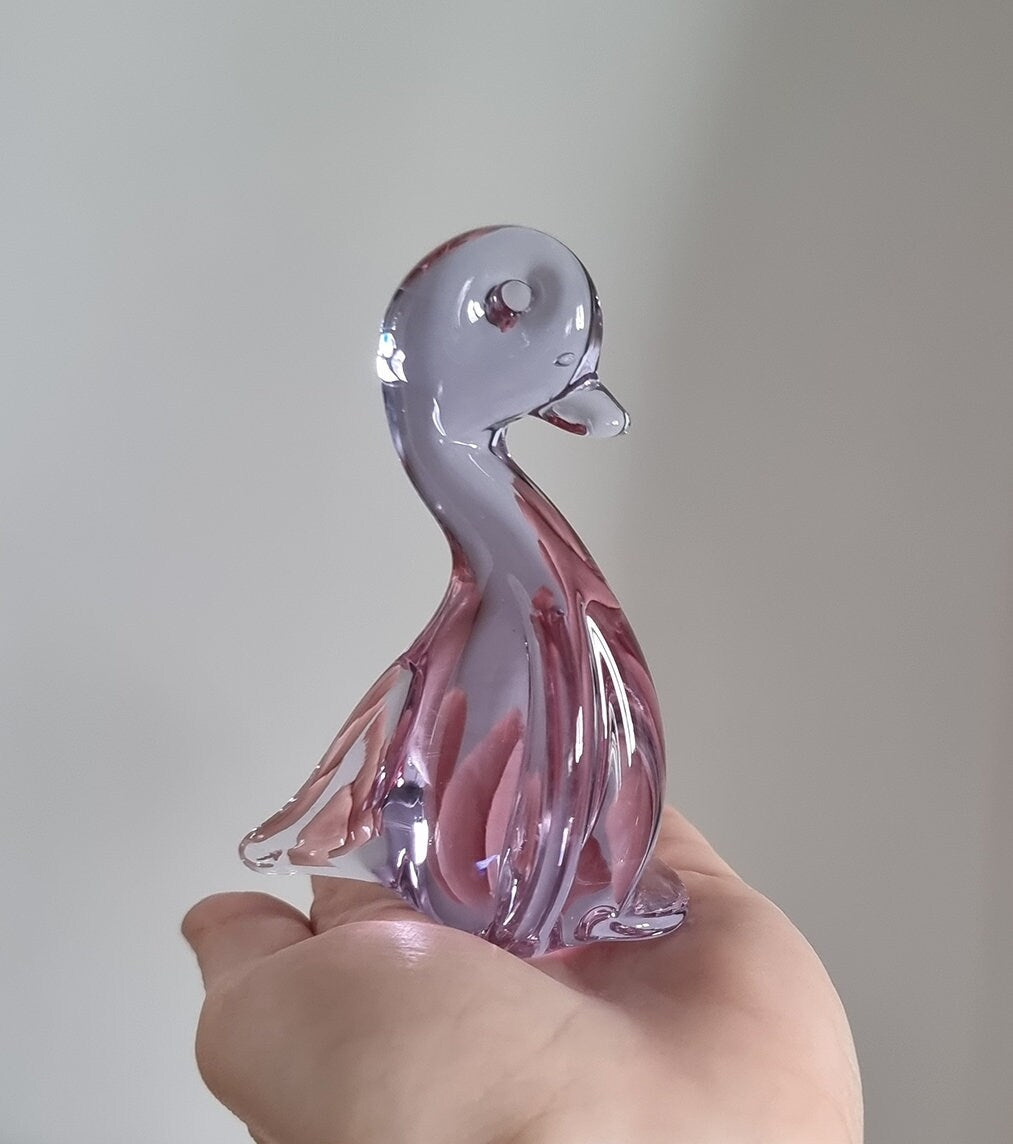 Vintage Alexandrite Neodymium Lilac Glass Duck